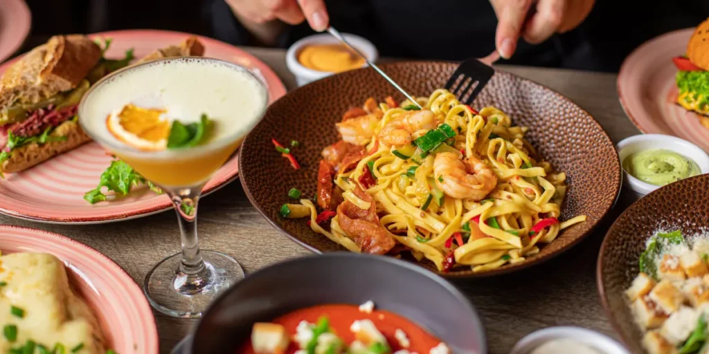 How Does Alcohol Affect Weight Loss? How Does Alcohol Affect Weight Loss?